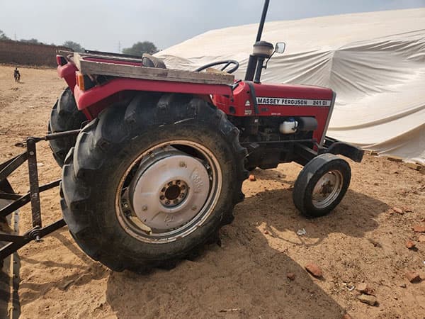 Tafe (Massey) Massey Ferguson 241 DI MAHA SHAKTI
