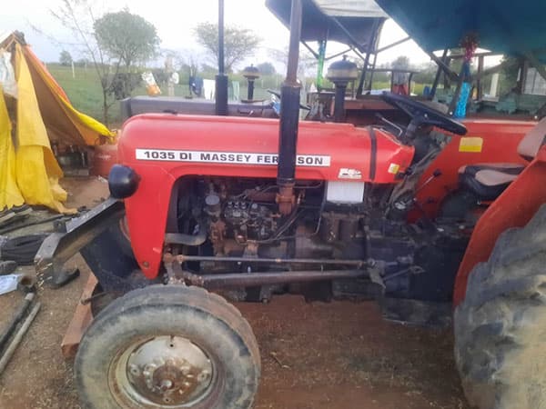 Tafe (Massey)Massey Ferguson 1035 DI