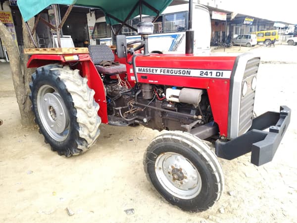 Tafe (Massey)Massey Ferguson 241 DI