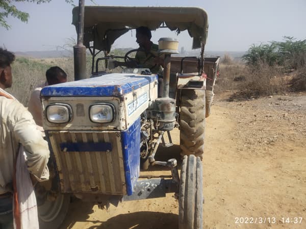 Swaraj 735 FE