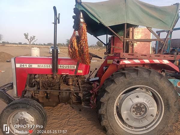 Tafe (Massey)Massey Ferguson 241 DI MAHA SHAKTI