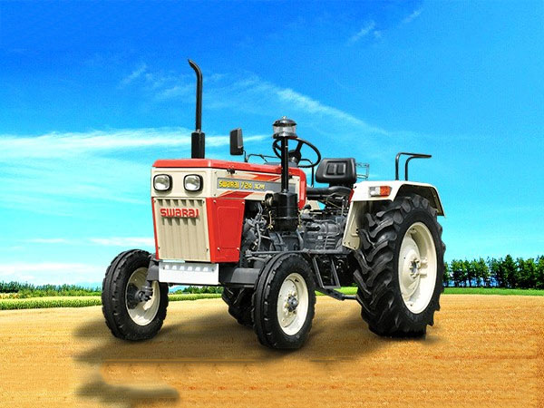 Swaraj 724 XM