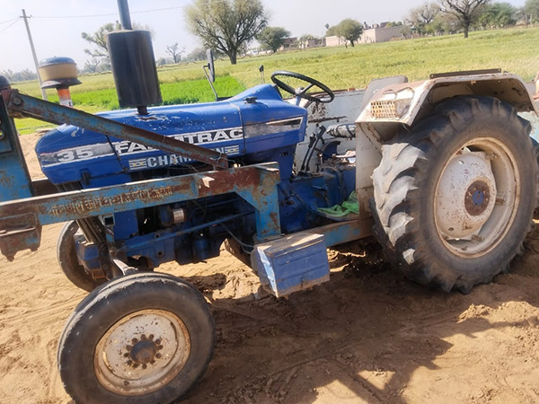 FarmtracFarmtrac CHAMPION 35