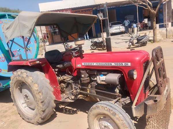 Tafe (Massey)Massey Ferguson 1035 DI